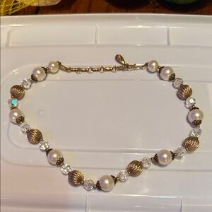 Lisner Elegant Gold and White Beaded Necklace 16in full length #9